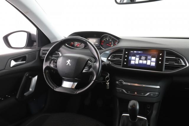 Peugeot 308 image 6