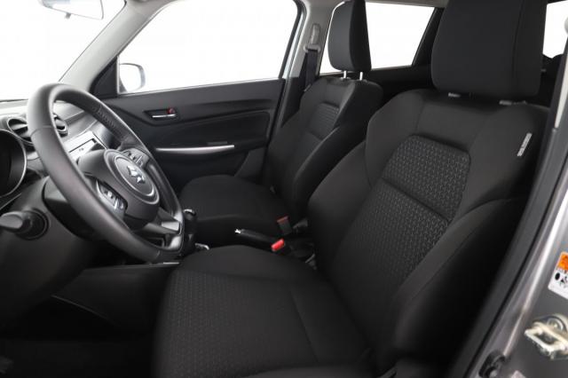 Suzuki Swift image 2