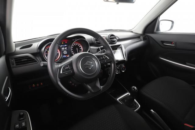 Suzuki Swift image 5