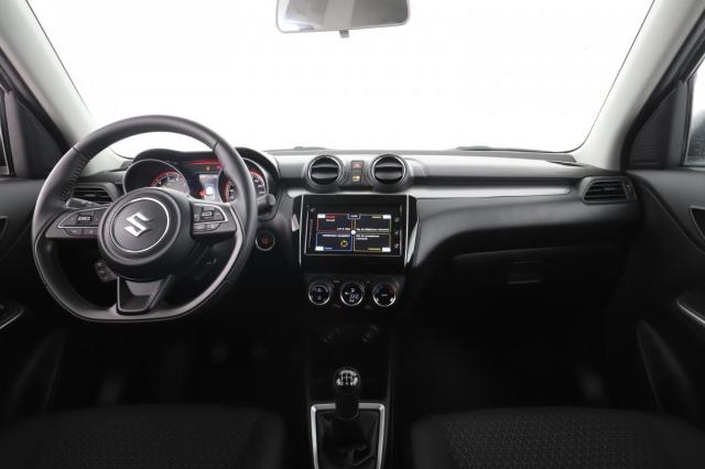 Suzuki Swift image 6