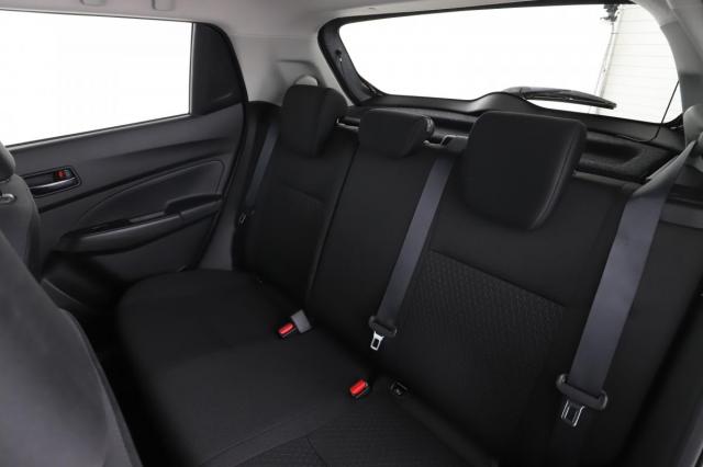 Suzuki Swift image 1