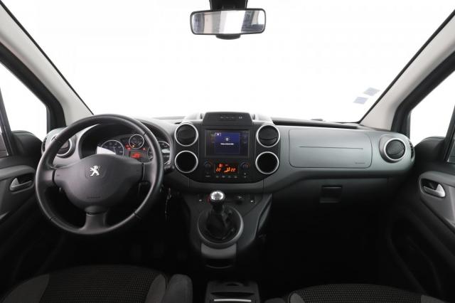 Peugeot Partner Tepee image 3