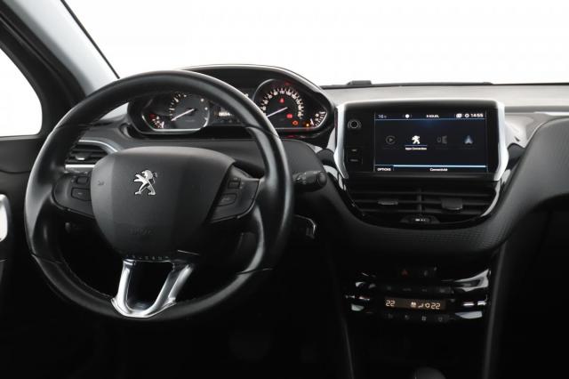 Peugeot 2008 image 4