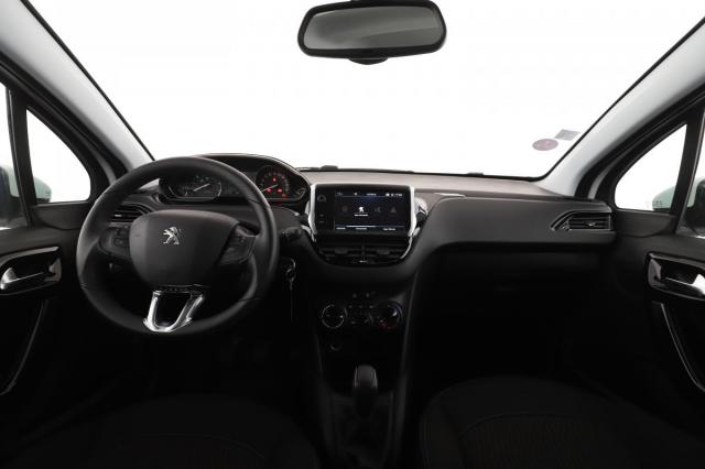 Peugeot 208 image 4