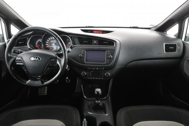 Kia Cee'D image 4