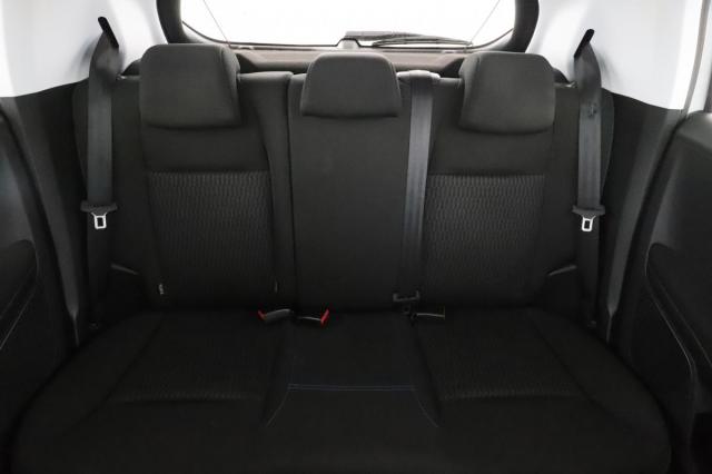 Peugeot 208 image 6