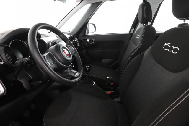 Fiat 500l image 2