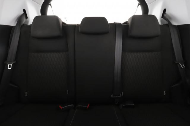 Peugeot 208 image 3