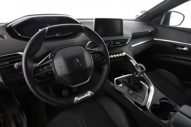 Peugeot 5008 image 1