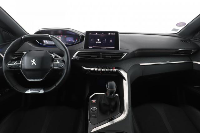 Peugeot 5008 image 6
