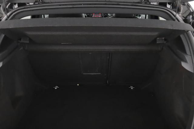 Peugeot 308 image 4