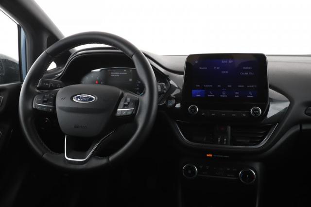 Ford Fiesta image 8