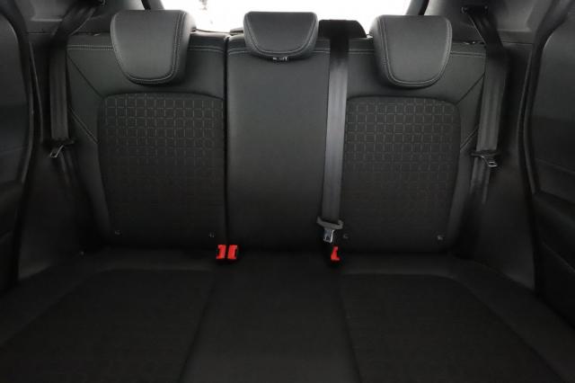 Ford Fiesta image 6