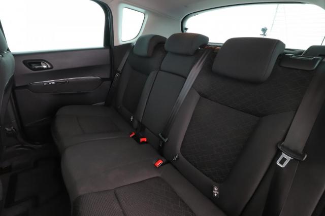 Peugeot 3008 image 6