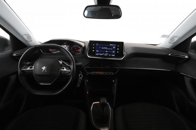 Peugeot 2008 image 9