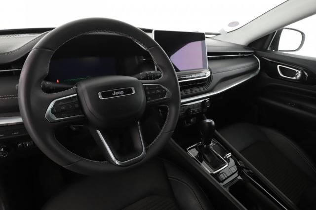 Jeep Compass image 2