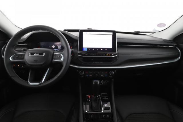 Jeep Compass image 9