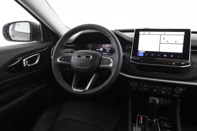 Jeep Compass image 7
