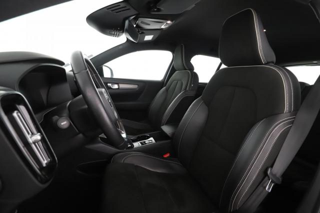 Volvo Xc40 image 3