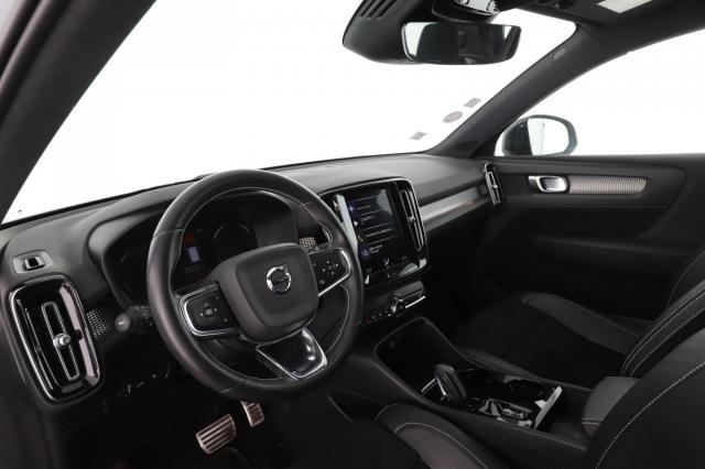 Volvo Xc40 image 1
