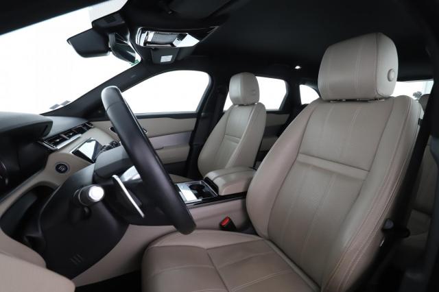 Land Rover Range Rover Velar image 9