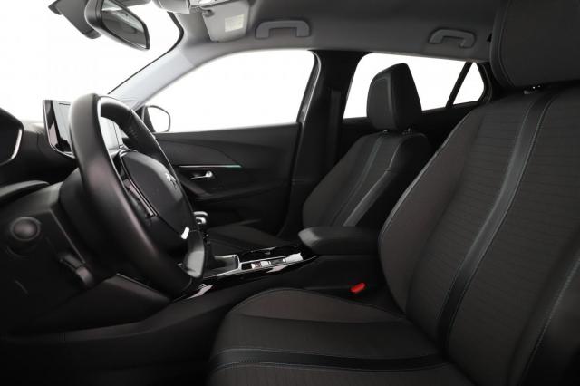 Peugeot 2008 image 5