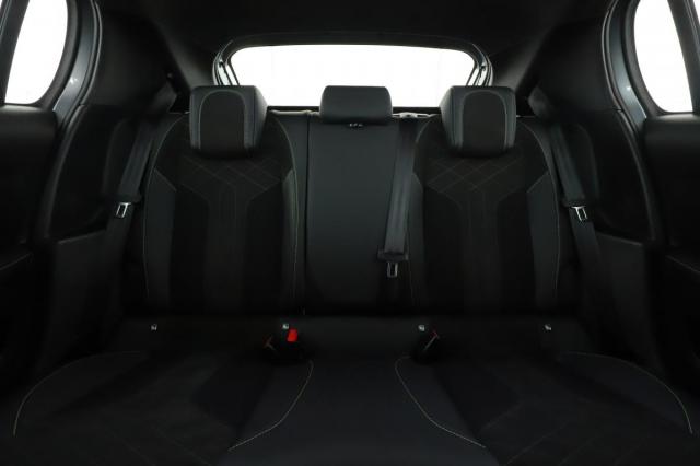 Peugeot 208 image 3