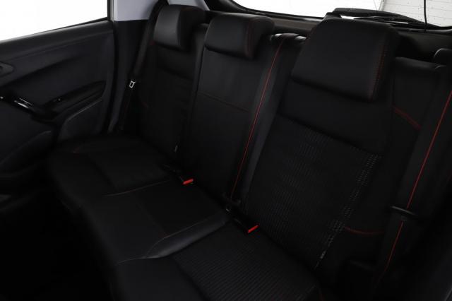 Peugeot 208 image 4