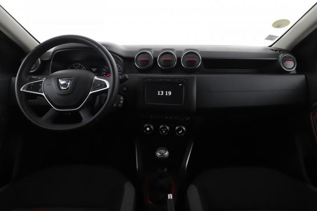 Dacia Duster image 1