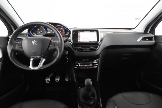 Peugeot 2008 image 4