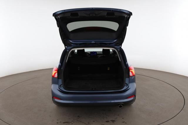 Ford Focus image 6
