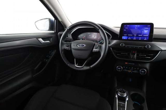 Ford Focus image 7