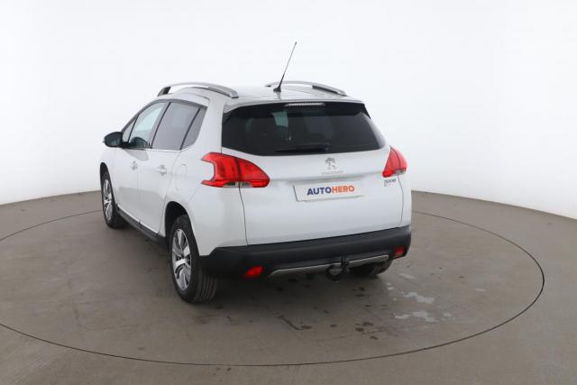 Peugeot 2008 image 9