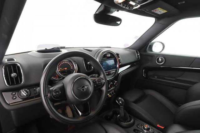 Mini Countryman image 8