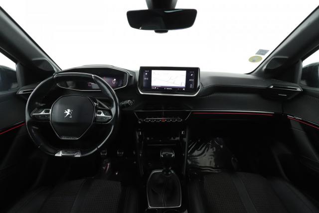 Peugeot 208 image 3
