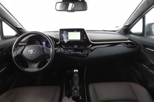 Toyota C-Hr image 3