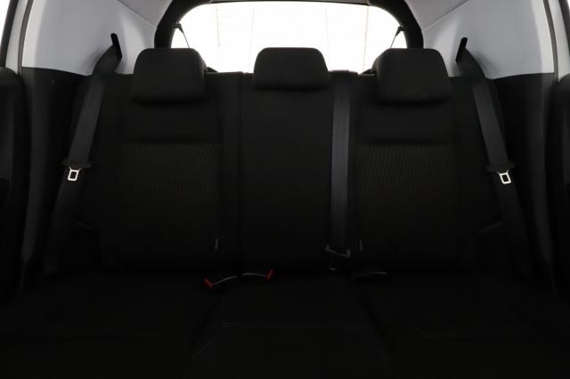 Peugeot 208 image 8