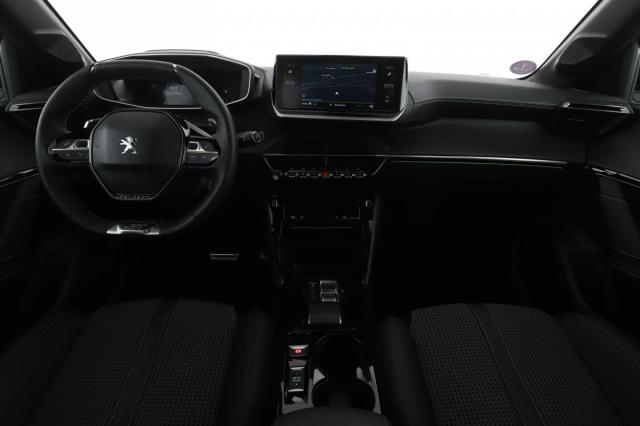Peugeot 208 image 6