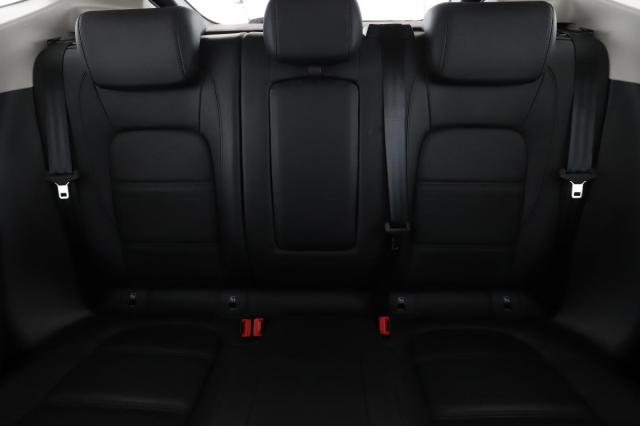 Jaguar E-Pace image 6