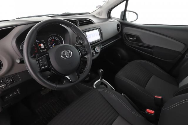 Toyota Yaris image 7