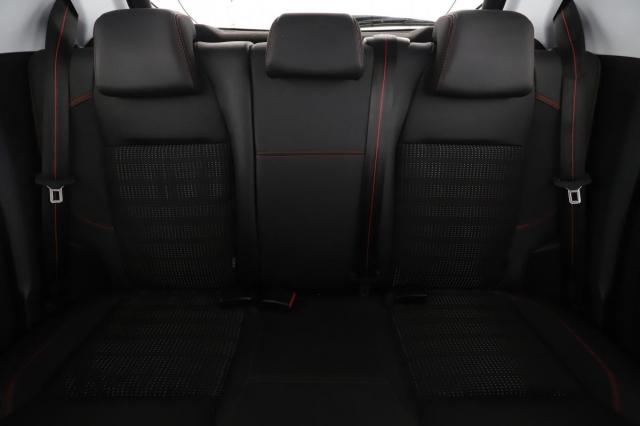 Peugeot 208 image 9