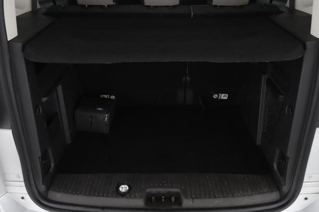 Ford Tourneo image 4