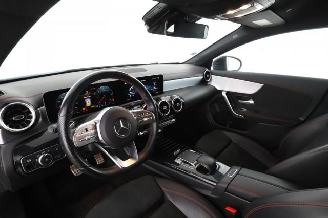 Mercedes Benz Cla Shooting Brake image 9