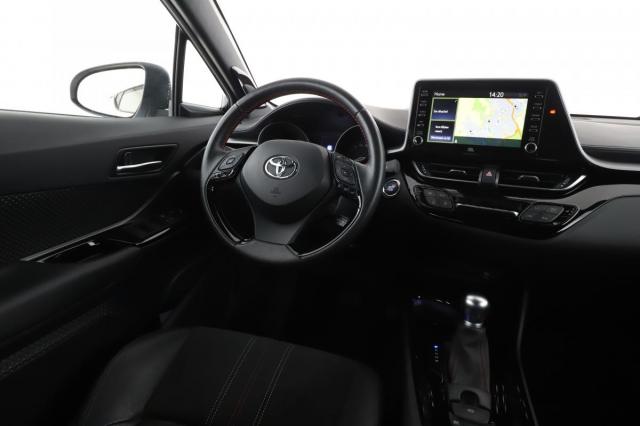 Toyota C-Hr image 9