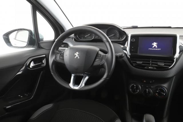 Peugeot 208 image 4