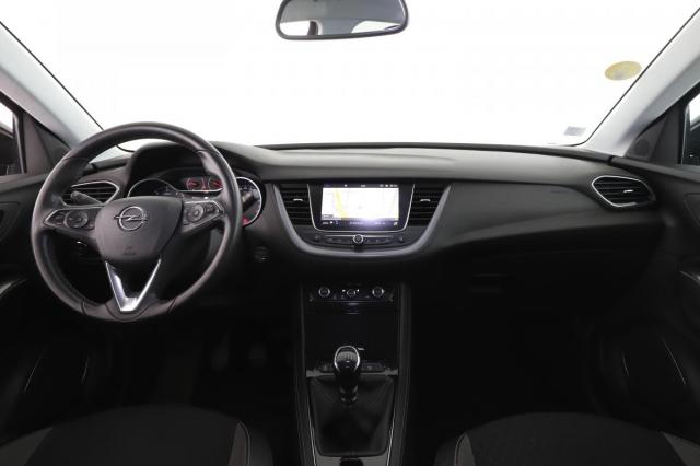 Opel Grandland X image 2
