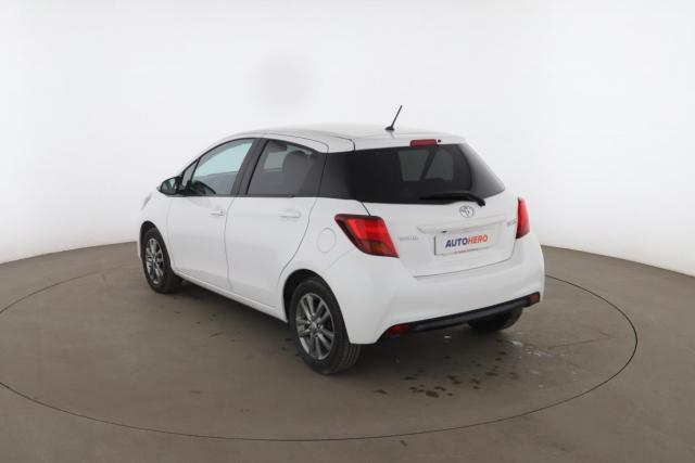 Toyota Yaris image 2