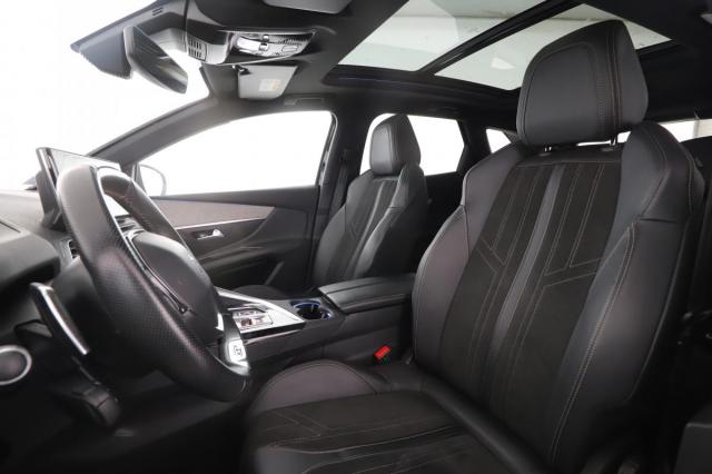 Peugeot 3008 image 1