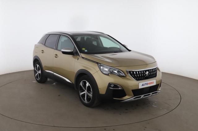 Peugeot 3008 image 2