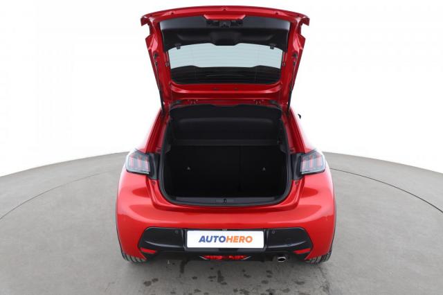 Peugeot 208 image 4